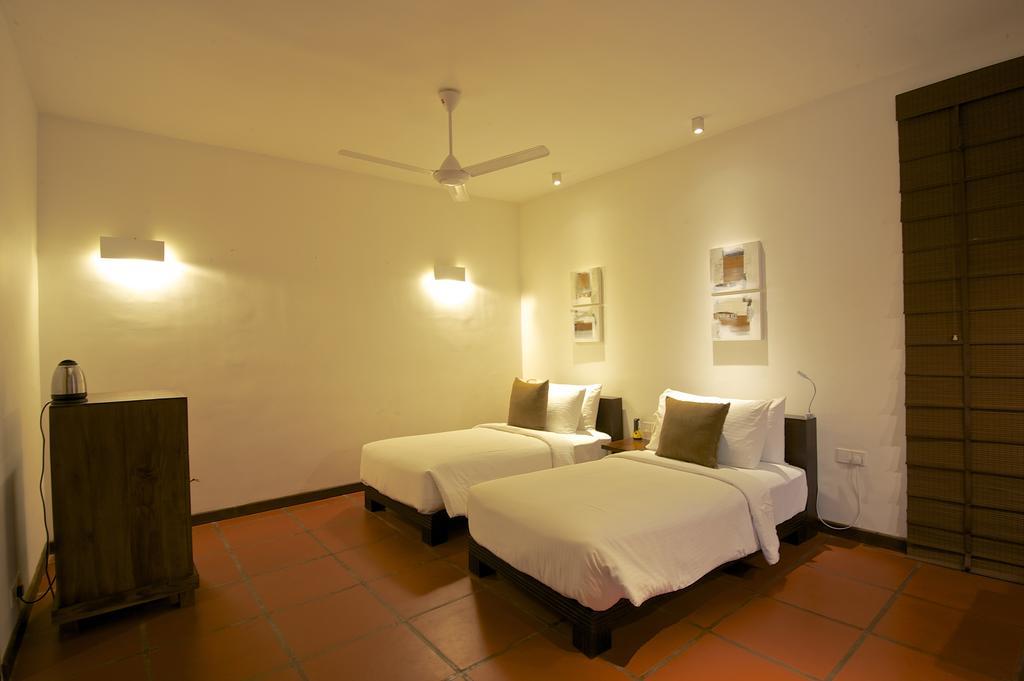 Jetwing Thalahena Villa Negombo Exterior photo